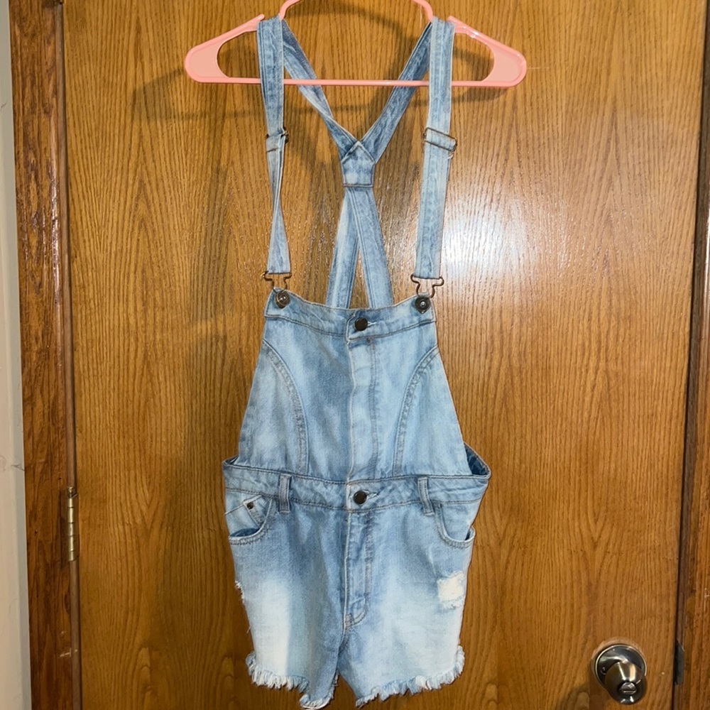 Short overalls.